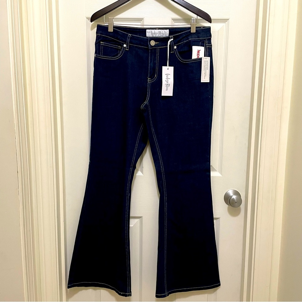 New Indigo Rein Dark Wash Jeans Low Rise Flare Women's Size 13 NWT